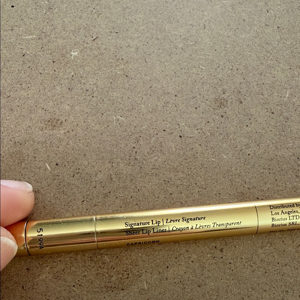 NWT MERIT Lip Liner in Capricorn - Picture 2 of 5